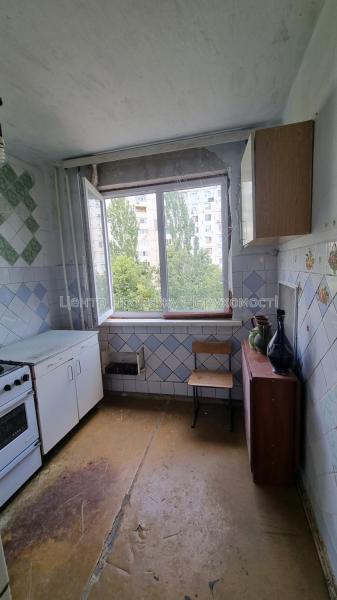 Продам 3-кімнатну квартиру
