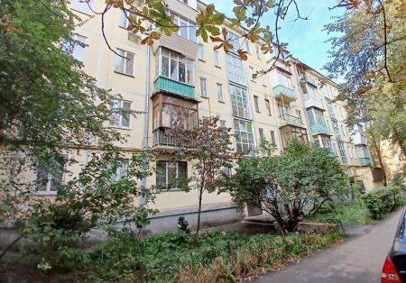 Продам 2-кімнатну квартиру