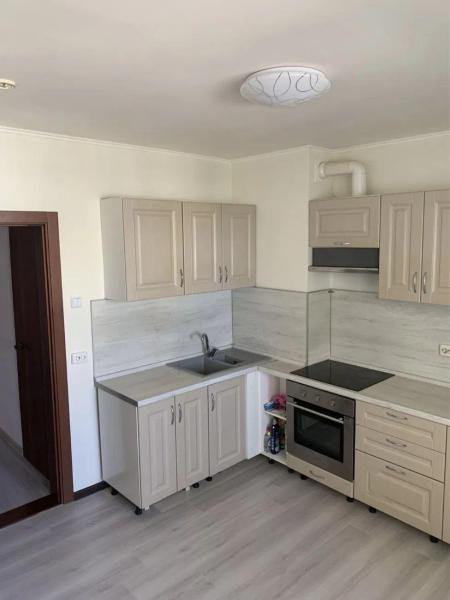 Продам 3-комнатную квартиру в новостройке, ЖК «Кристер Град»