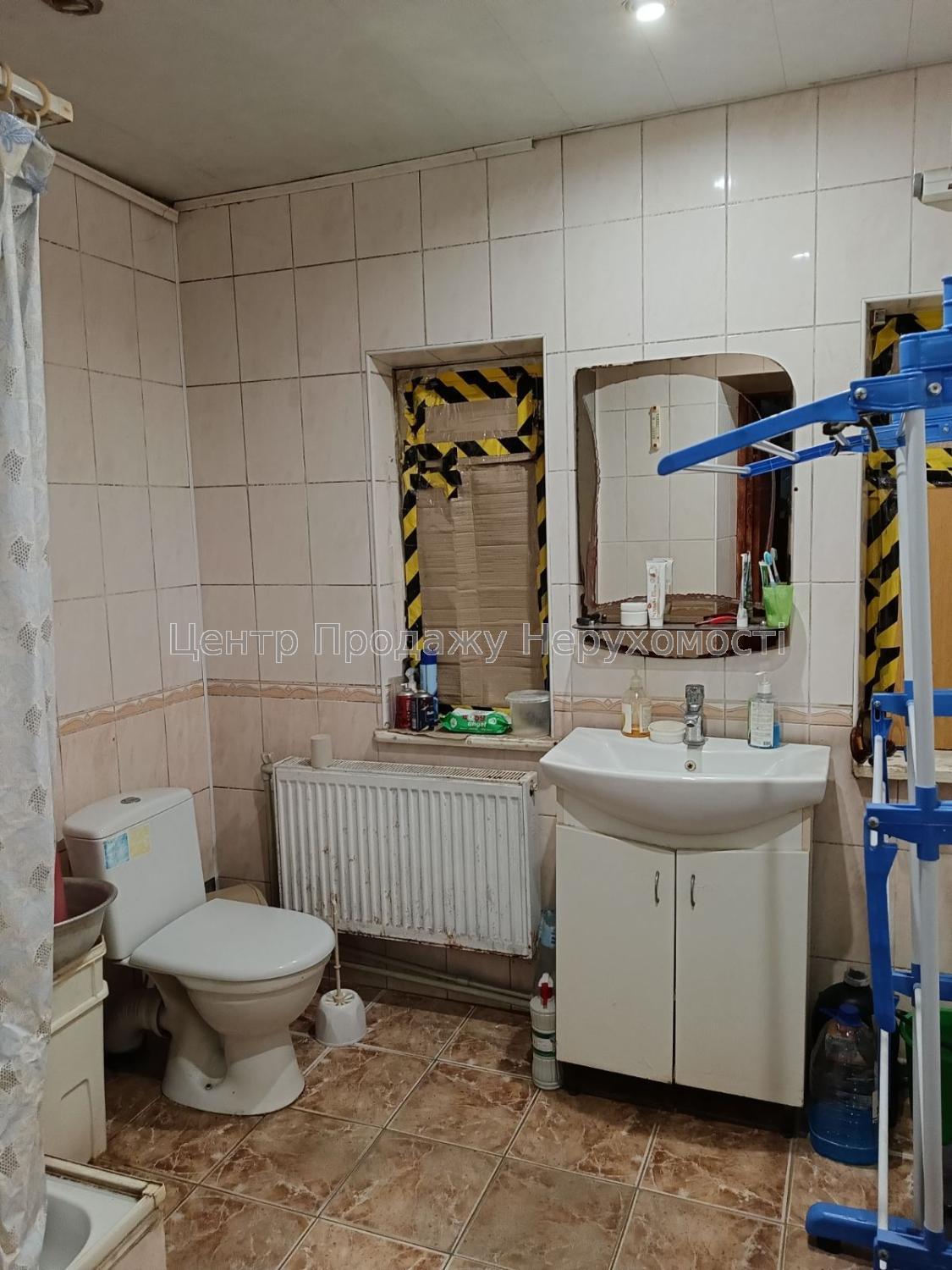 Фото Будинок для великої родини на мальвоничій околиці Харкова К89