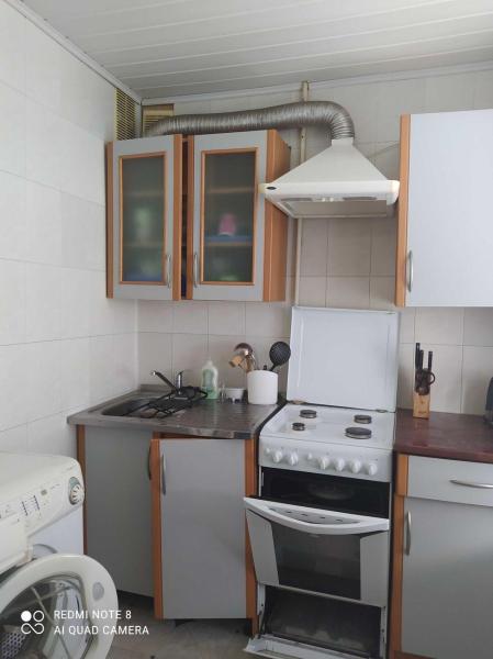 Продам 2-кімнатну квартиру