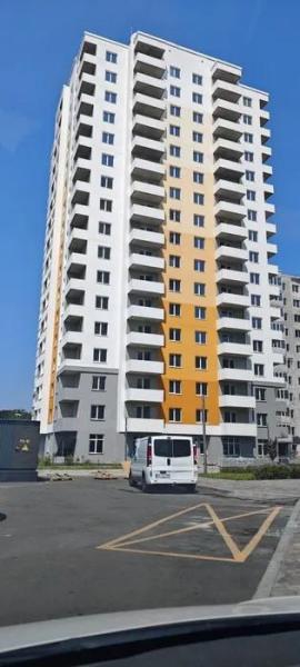 Продам 1-комнатную квартиру в новостройке