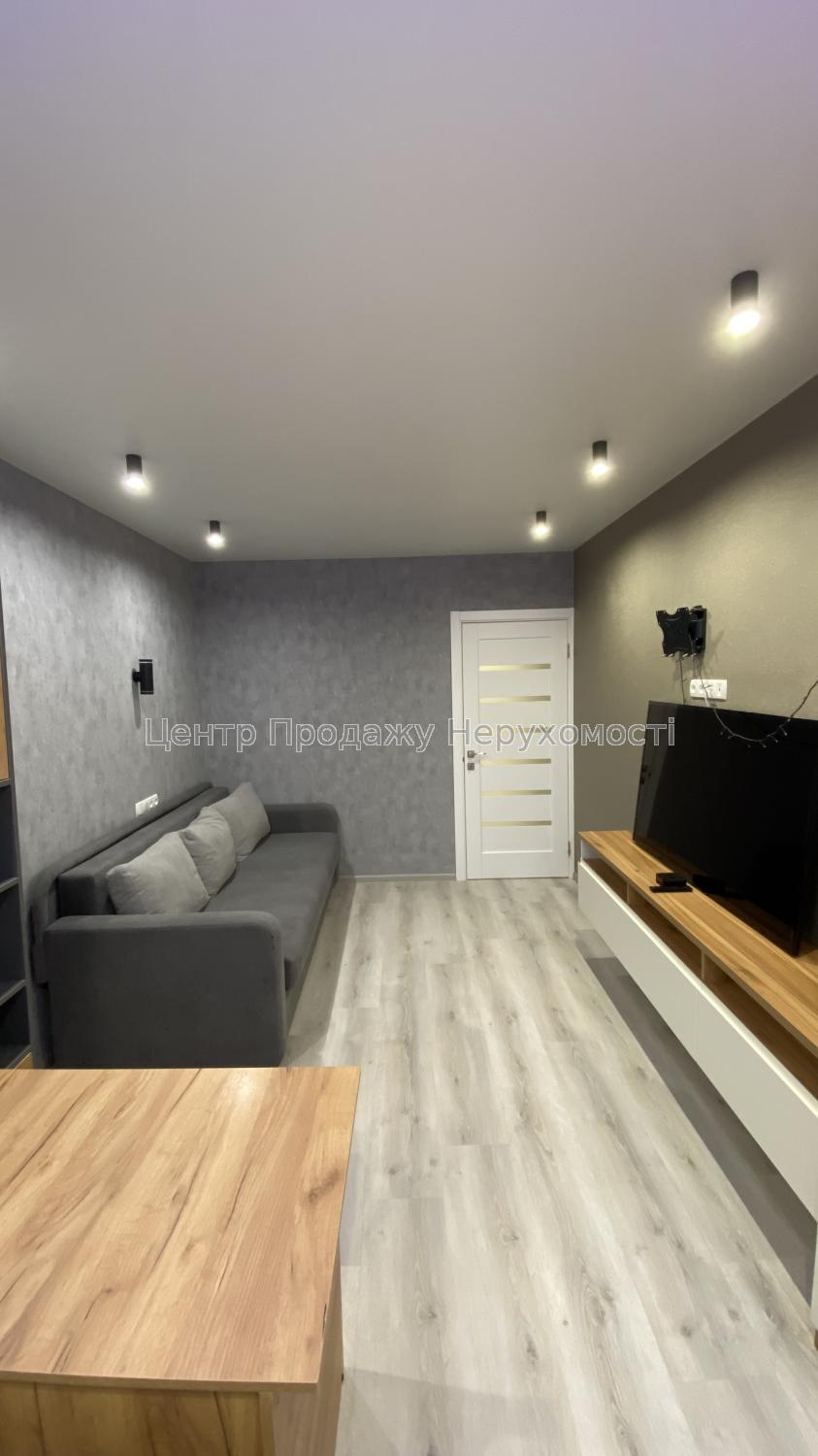 Фото Продам 3-к квартиру, р-н ТРЦ Україна, ЄВідновлення9