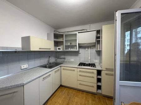 Продам 2-кімнатну квартиру