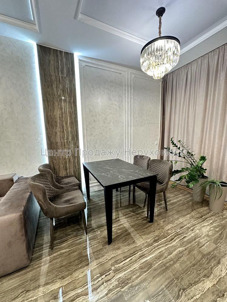 Фото Продам 2к квартиру, ЖК Білий слон1