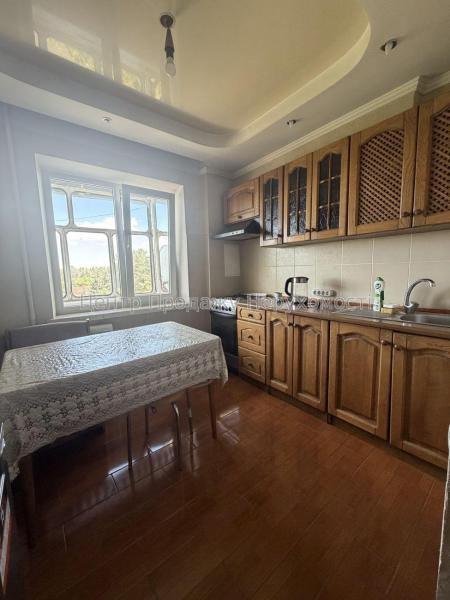Продам 3-комнатную квартиру