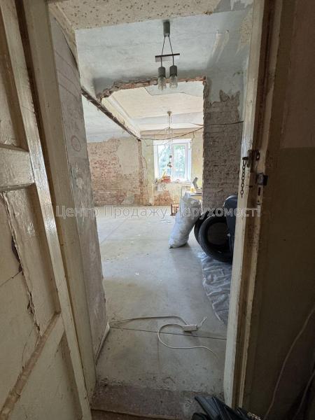 Продам 2-кімнатну квартиру