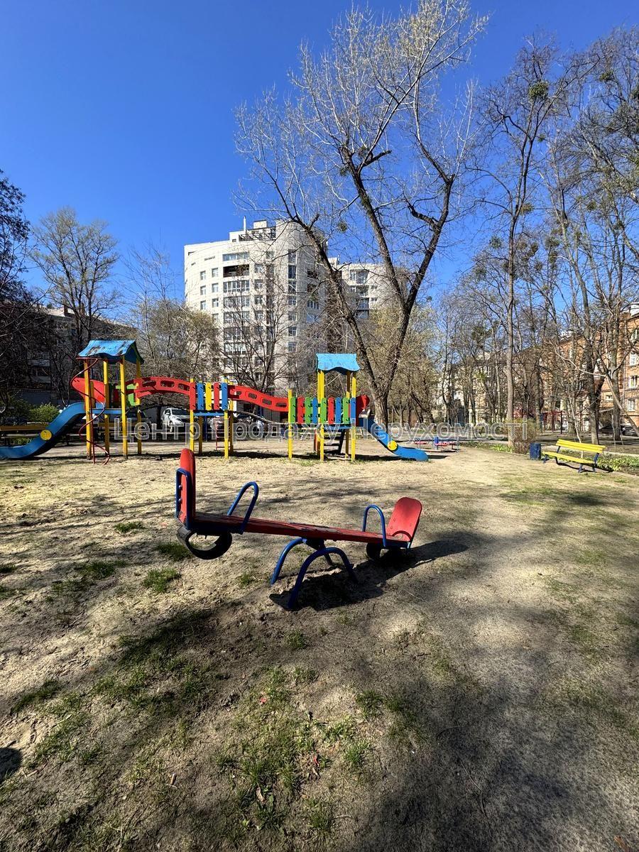 Фото Продаж 2-кімнатної квартири у Харкові. Центр7