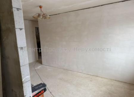 Продам 3-комнатную квартиру