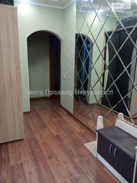 Продам 3-кімнатну квартиру