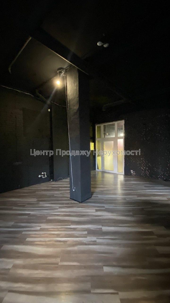 Фото Здам приміщення, метро Держпром6