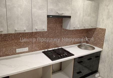 Продам 3-кімнатну квартиру