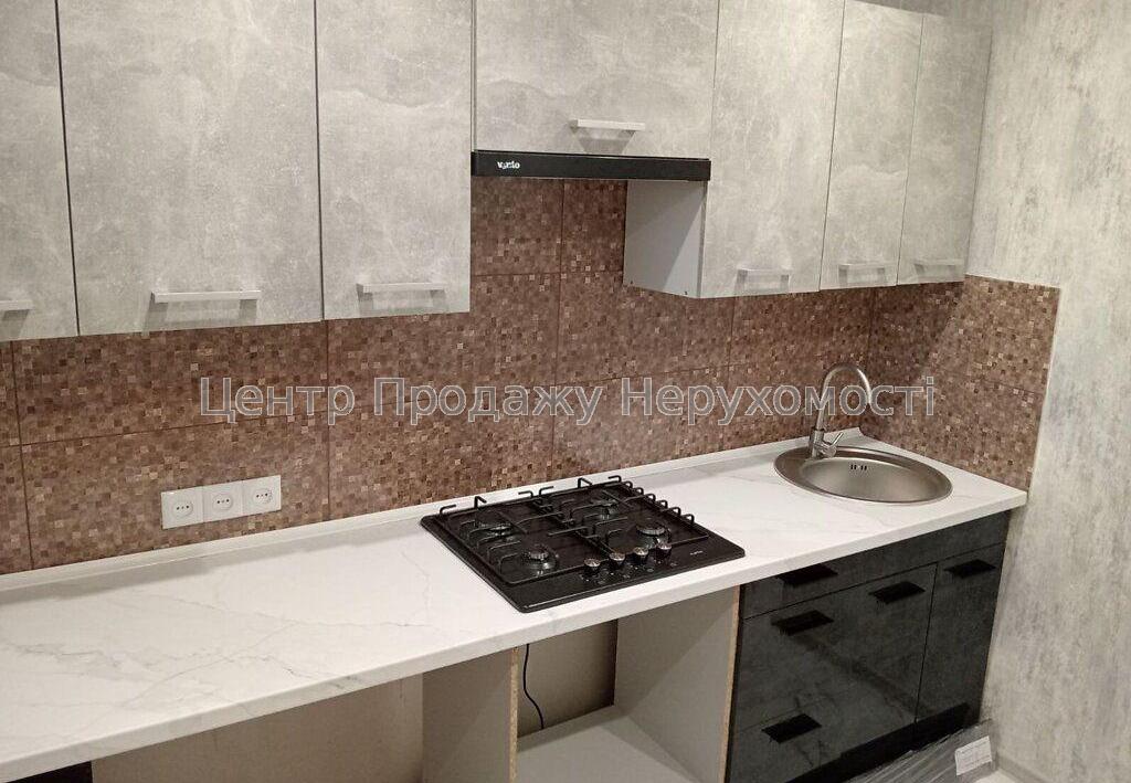 Фото Продаж 3-кімнатної квартири в Харкові. Салтівка.1