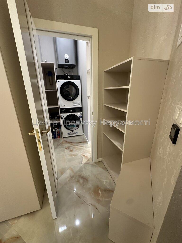 Фото Продаж квартири6