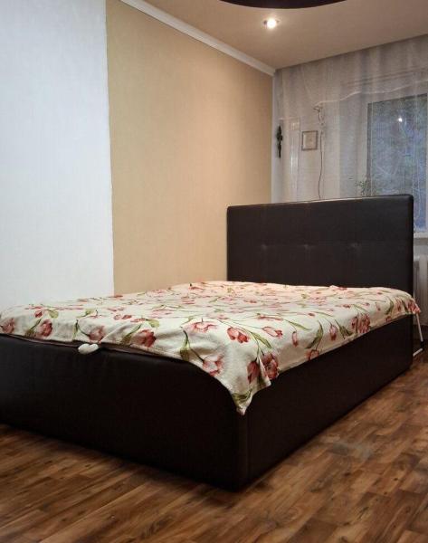 Продам 2-кімнатну квартиру