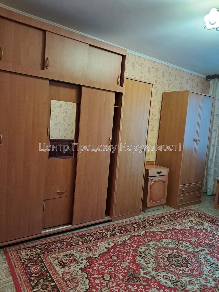 Фото Продам 1-кімнатну на Троєщині4