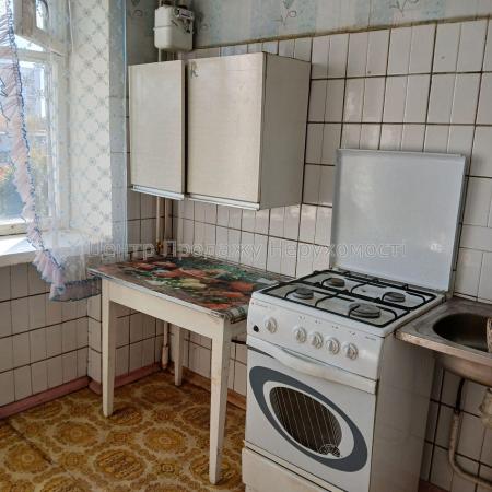 Продам 2-кімнатну квартиру