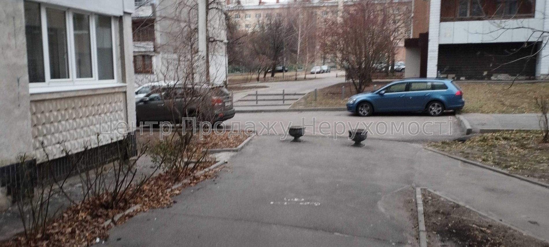 Фото 3 кімнатна. Европейская 20, метро Научная, Ботанический сад, G 811