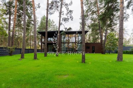 Продам 2-поверховий будинок