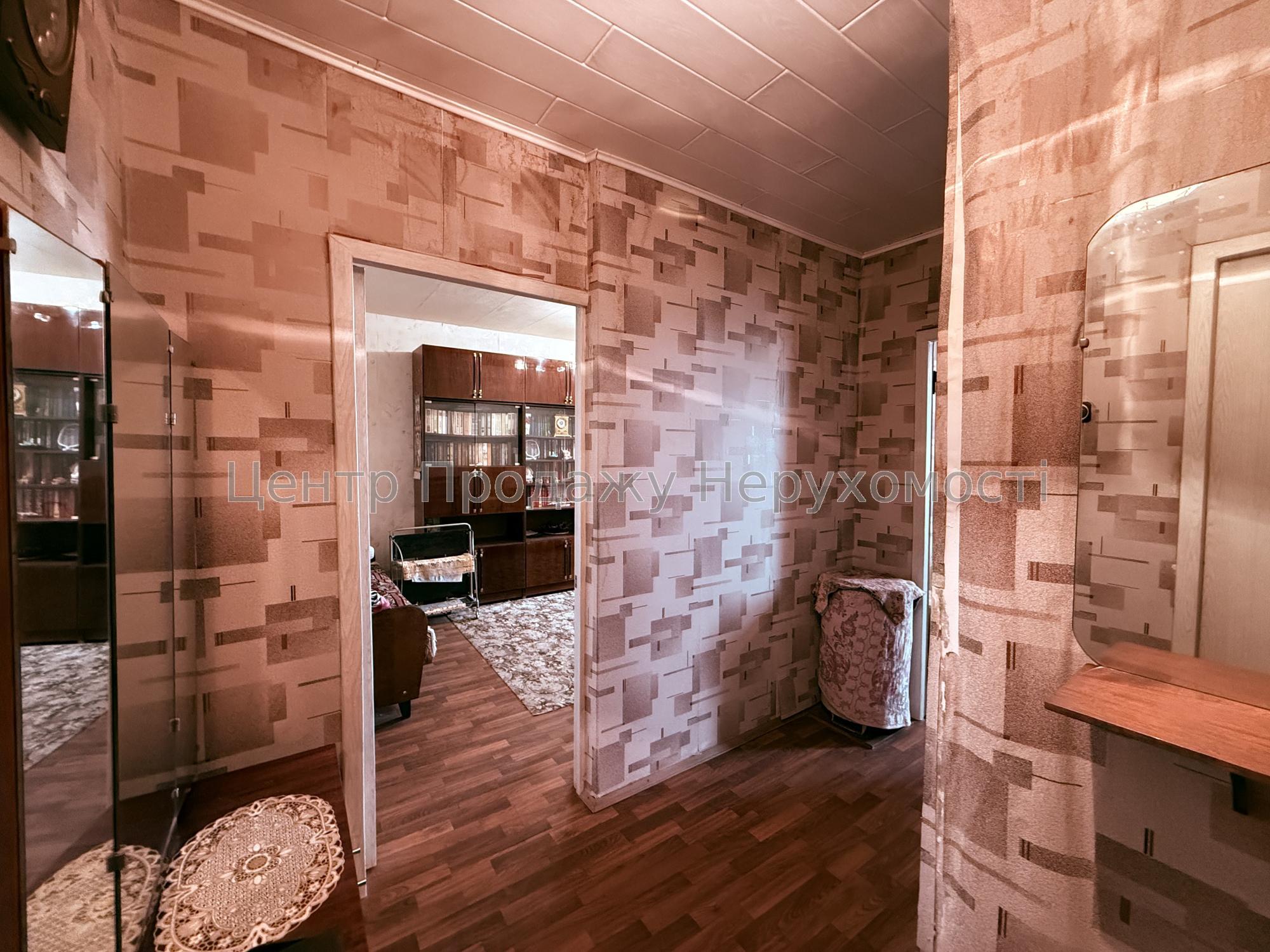 Фото Ексклюзив 1 кімнатна квартира Середній поверх2