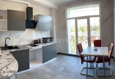 Продам 2-кімнатну квартиру в новобудові