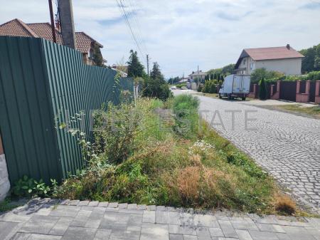 Продам ділянку під забудову житлової нерухомості