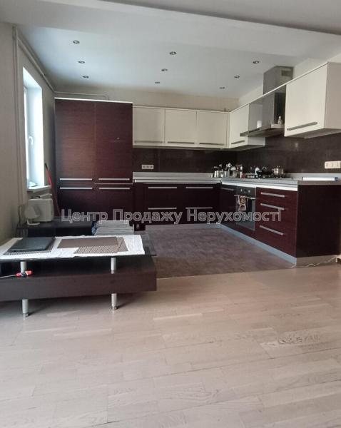 Продам 2-комнатную квартиру