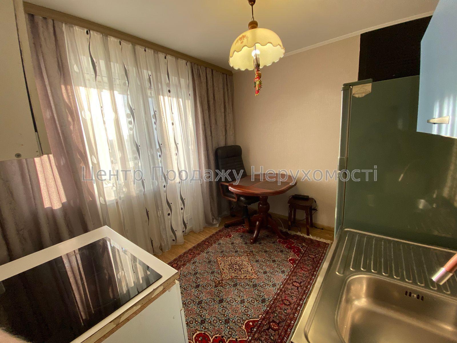 Фото Продаж квартири19