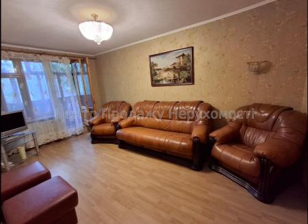 Продам 2-кімнатну квартиру