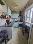Продам 3-кімнатну квартиру, 64.50 м², радянський ремонт