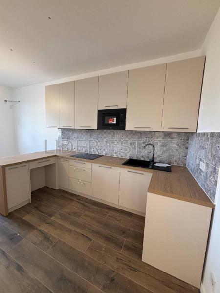 Продам 1-кімнатну квартиру в новобудові