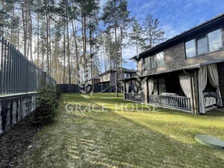 Продам 2-поверховий будинок