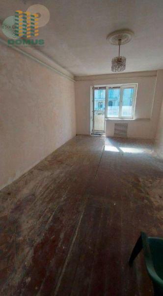 Продам 3-кімнатну квартиру