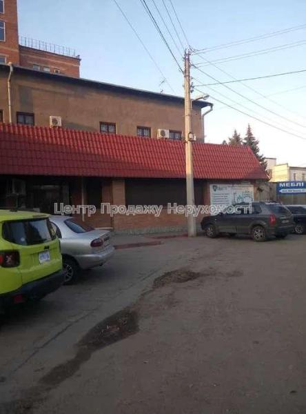 Продам офісне приміщення