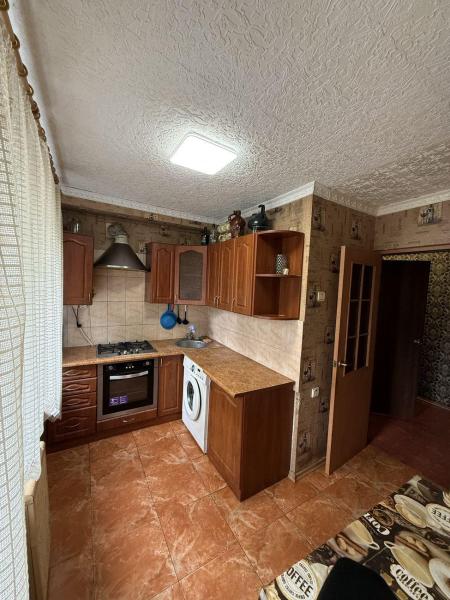 Продам 2-комнатную квартиру