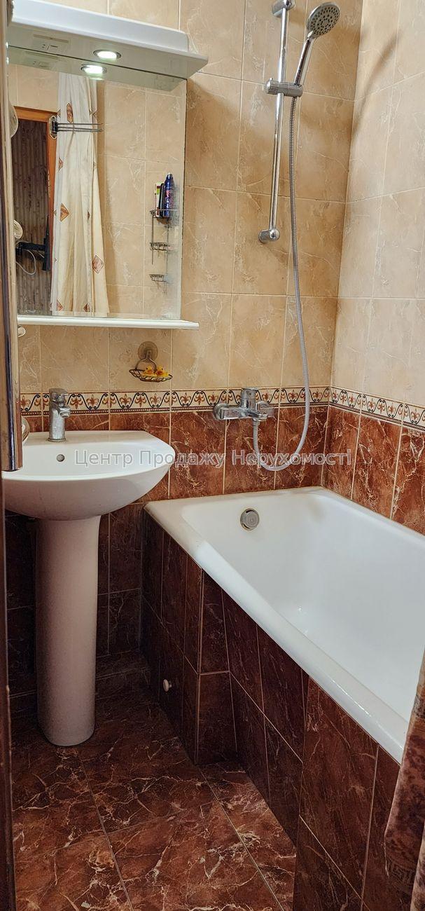 Фото R8  Продам 3к. квартиру в районі метро Метробудівників13