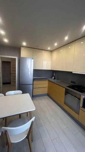 Продам 2-кімнатну квартиру, ЖК Сімейний