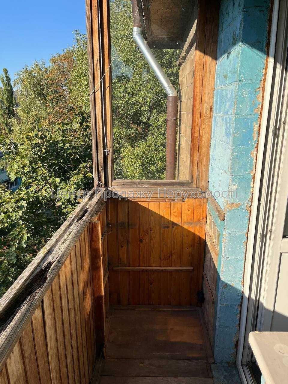 Фото Продаж 2к квартири у Києві ІВ8