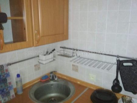 Продам 3-кімнатну квартиру