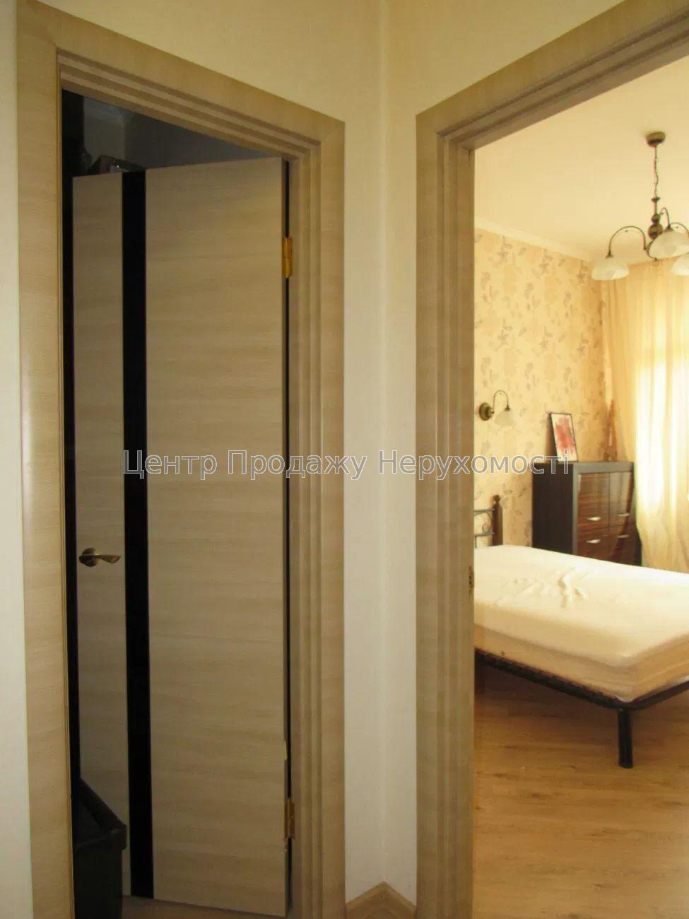 Фото Продаж квартири в Харкові - 2 к. ЖК 