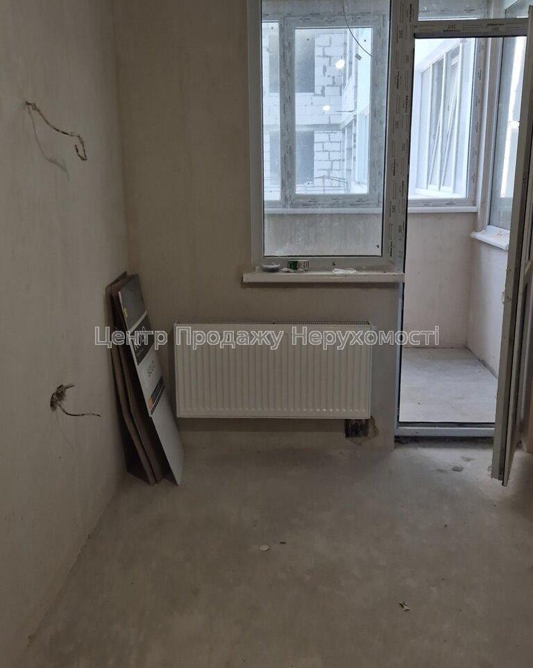 Фото Продаж 2-кімнатної квартири в ЖК 