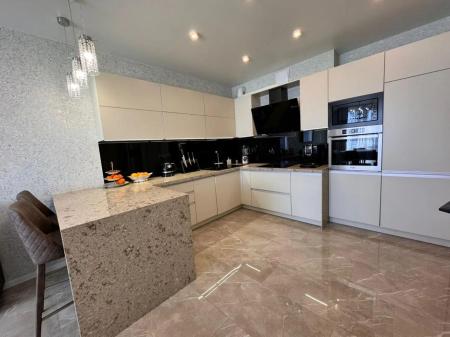 Сдам 3-комнатную квартиру в новостройке, ЖК «Hoffmann Haus»