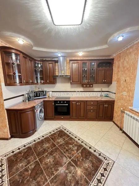 Продам 2-кімнатну квартиру