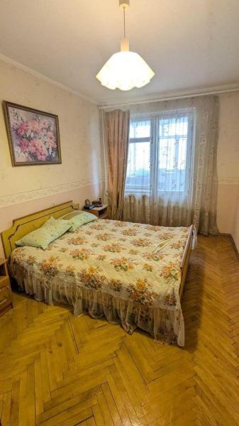 Продам 3-комнатную квартиру