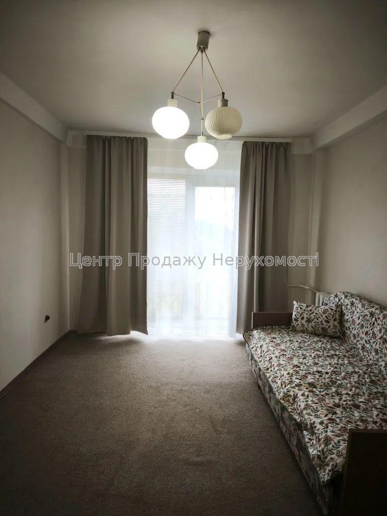 Фото Продам 1-кімнатну квартиру біля метро Мінська11