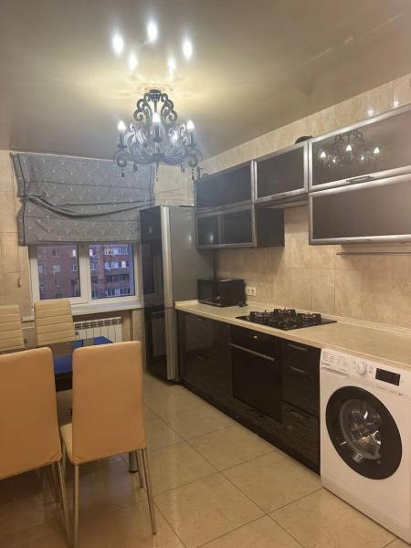 Продам 2-кімнатну квартиру