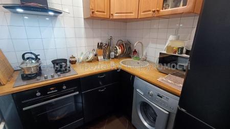 Продам 3-кімнатну квартиру