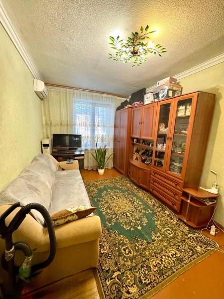 Продам 1-кімнатну квартиру