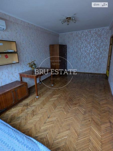 Продам 1-кімнатну квартиру