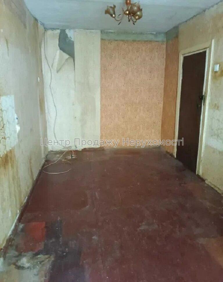 Фото Продається в гуртожитку кімната в Києві3